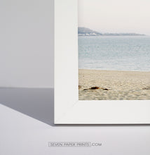 Load image into Gallery viewer, A corner of a white frame