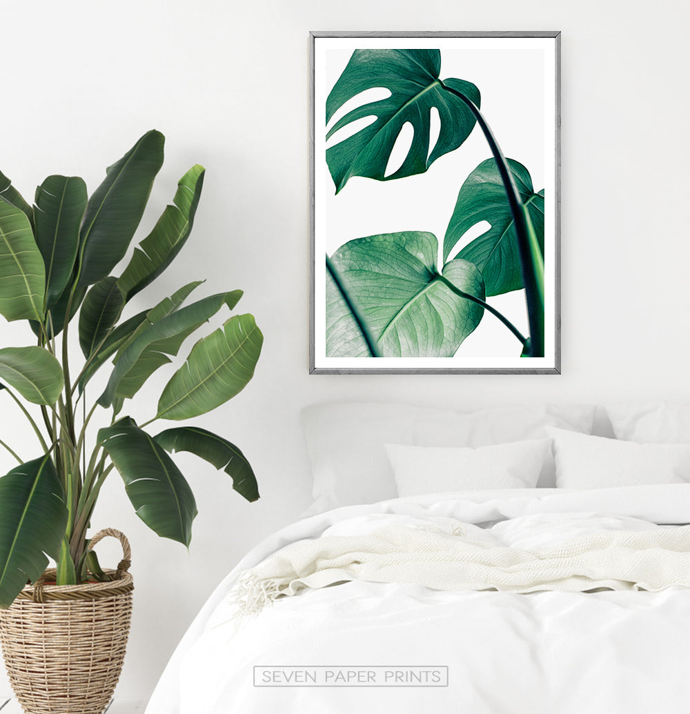 Bright Bedroom Tropical Wall Decor