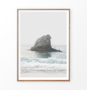 Ocean Rock in Turquoise Waves Wall Decor