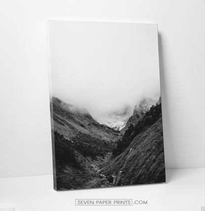 Black white mountains. 3 canvases #219